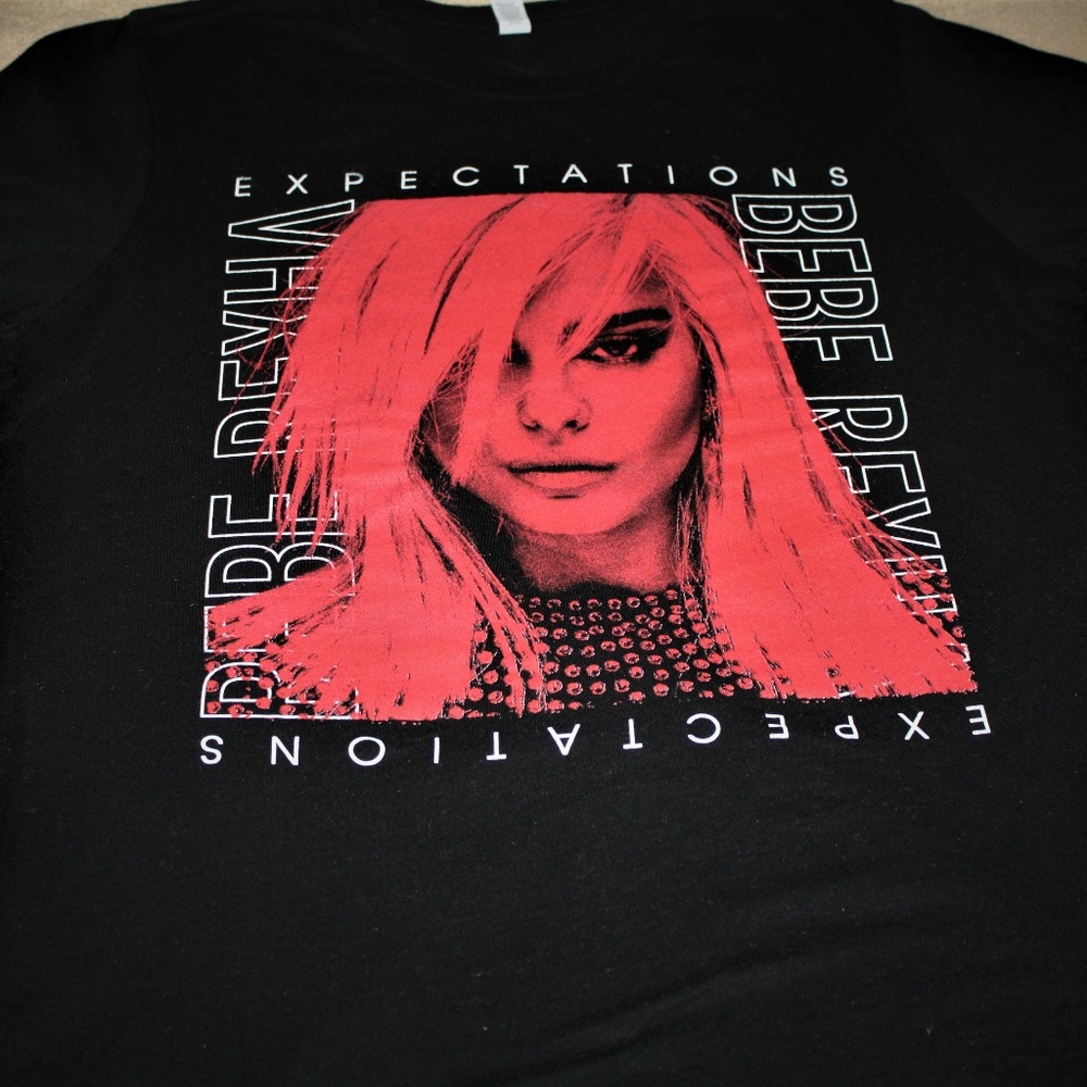 Bebe Rexha SOLD OUT Expectations Tee L & Hat